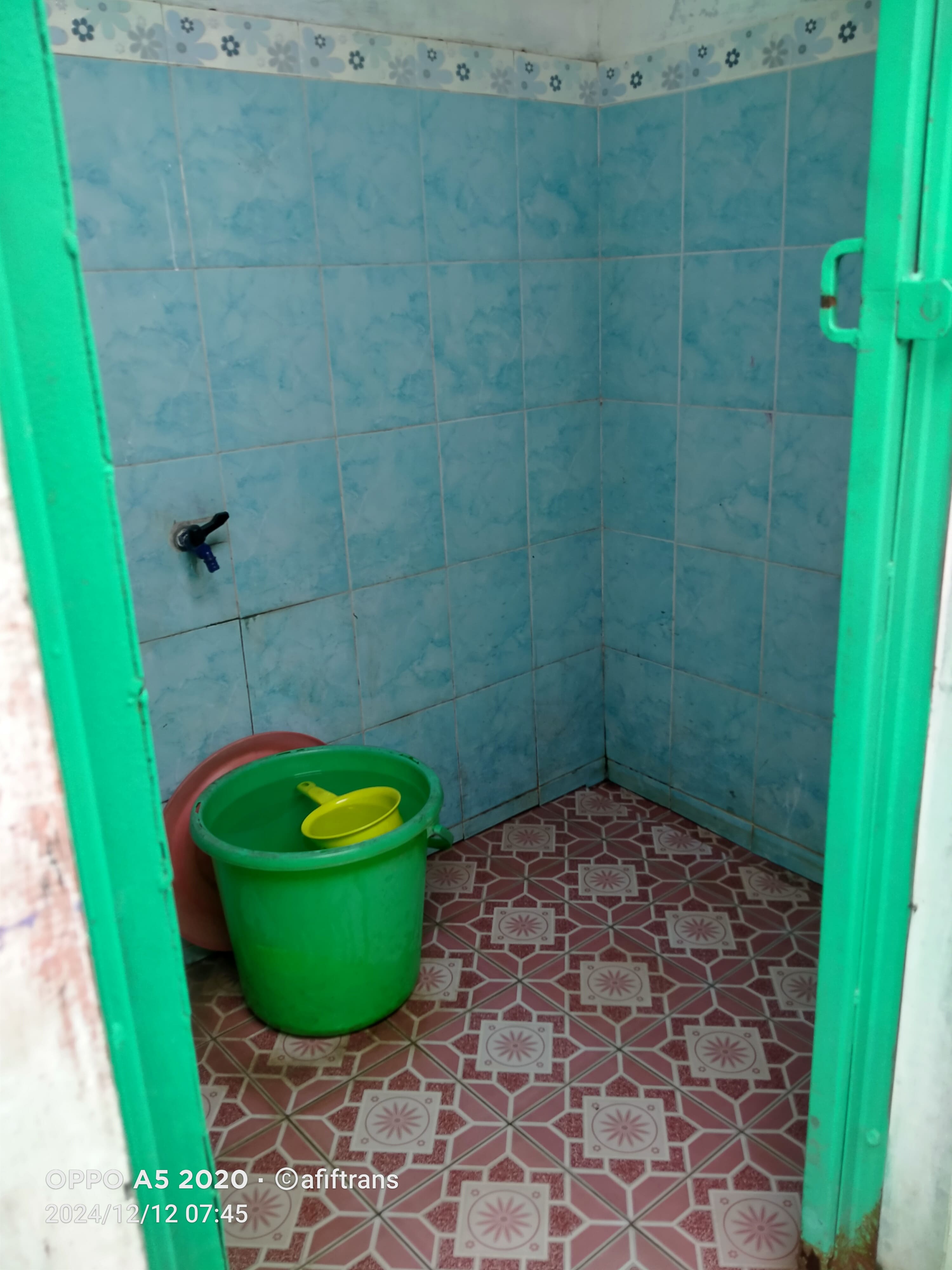 Kamar mandi yang terjaga kebersihannya